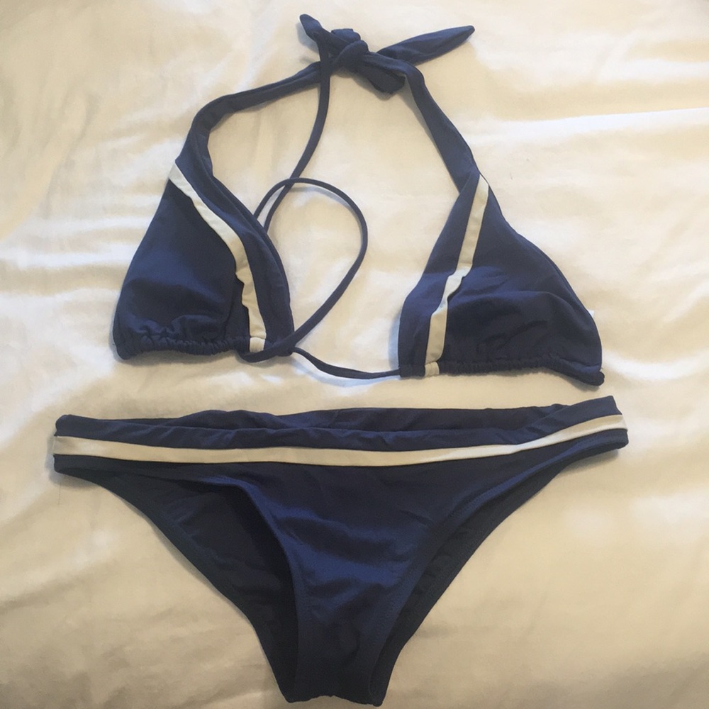 L space navy and white stripe bikini Size M